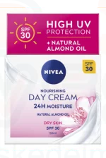 NIVEA Essentials nappali tápláló arckrém 50 ml száraz, érzékeny bőrre FF30 Kép